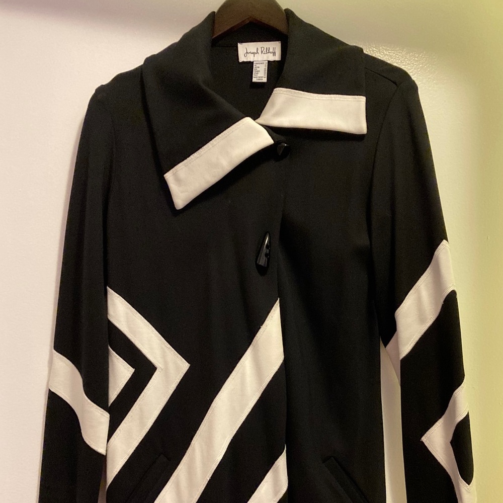 Joseph Ribkoff black and white coat